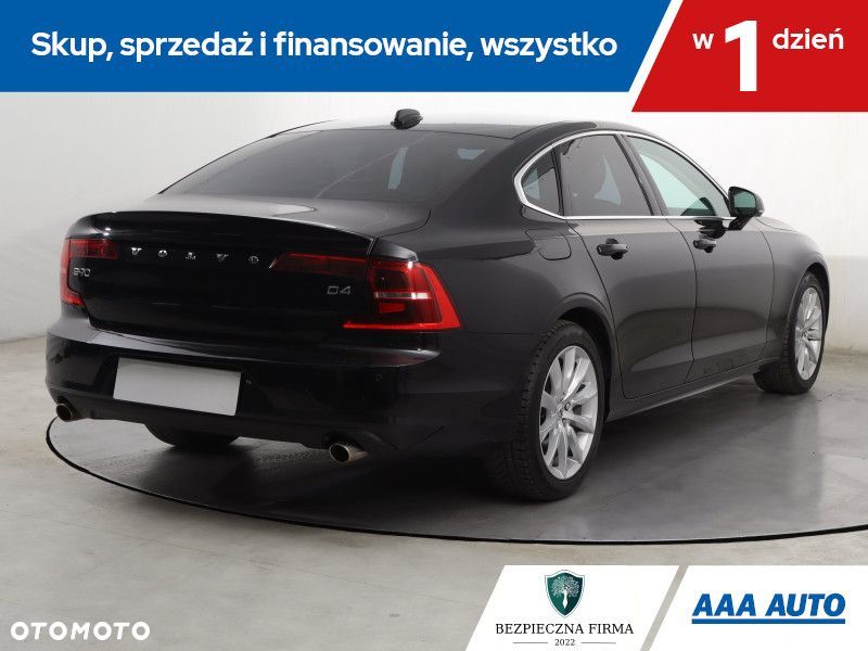 Volvo S90 - 7