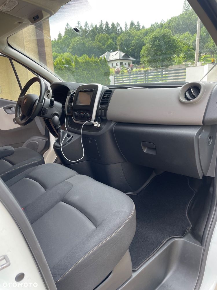 Renault Trafic - 6