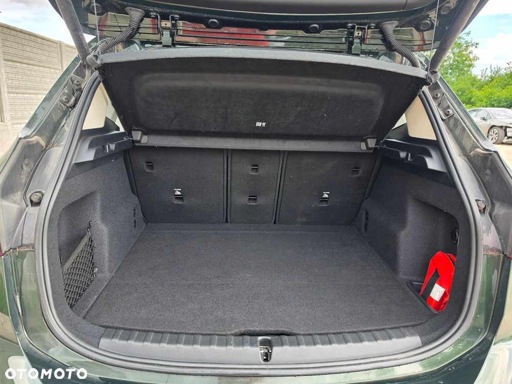 BMW Seria 2 218i Advantage - 22