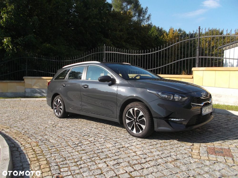 Kia Ceed 1.5 T-GDI M - 12