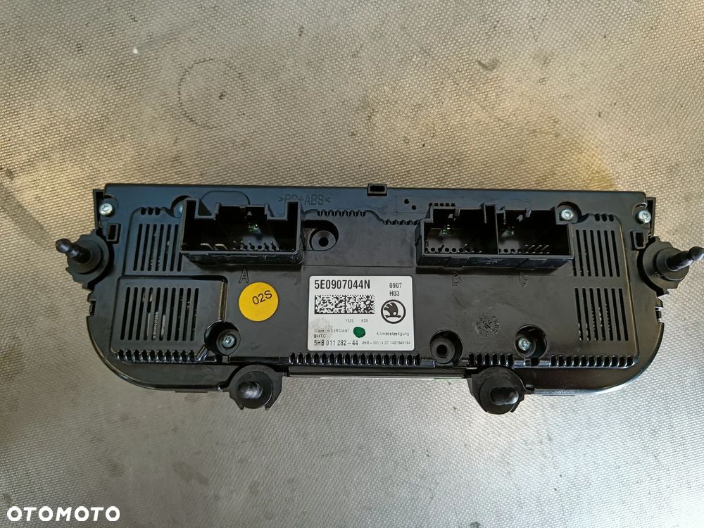 Skoda Octavia 3 III Panel Sterowania Nawiewu Klimatyzacji 5E0907044N - 7