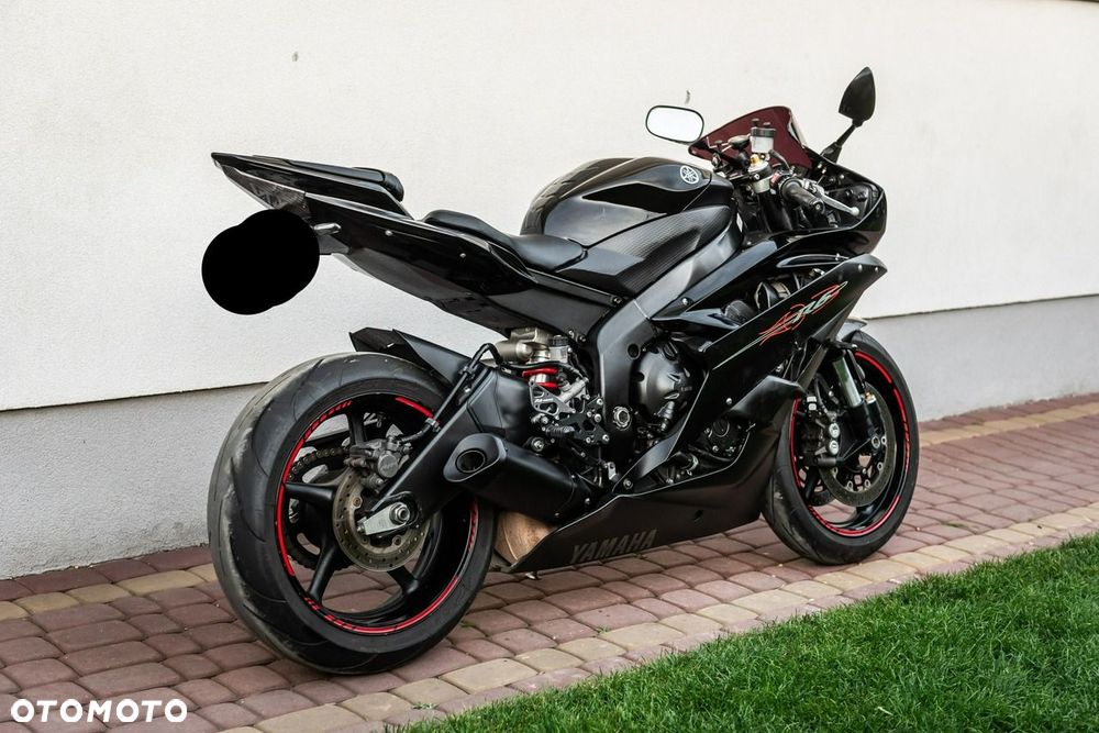 Yamaha R6 - 3