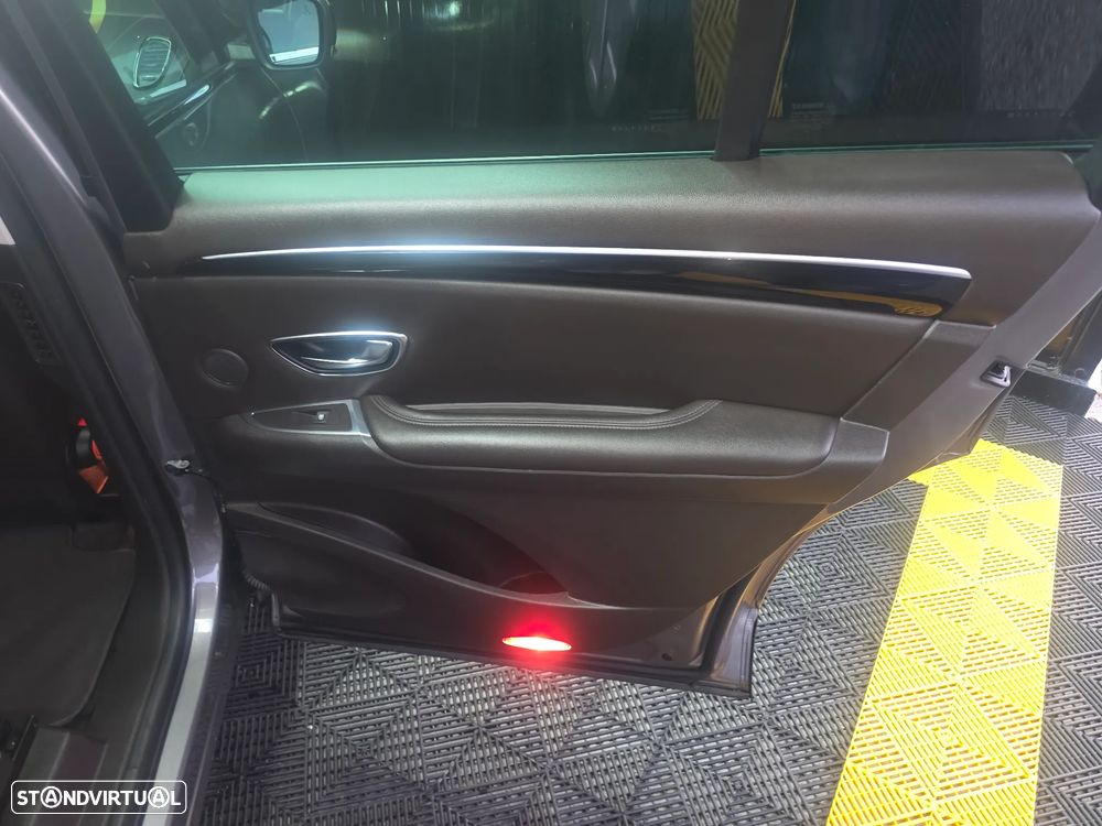 Renault Espace - 10