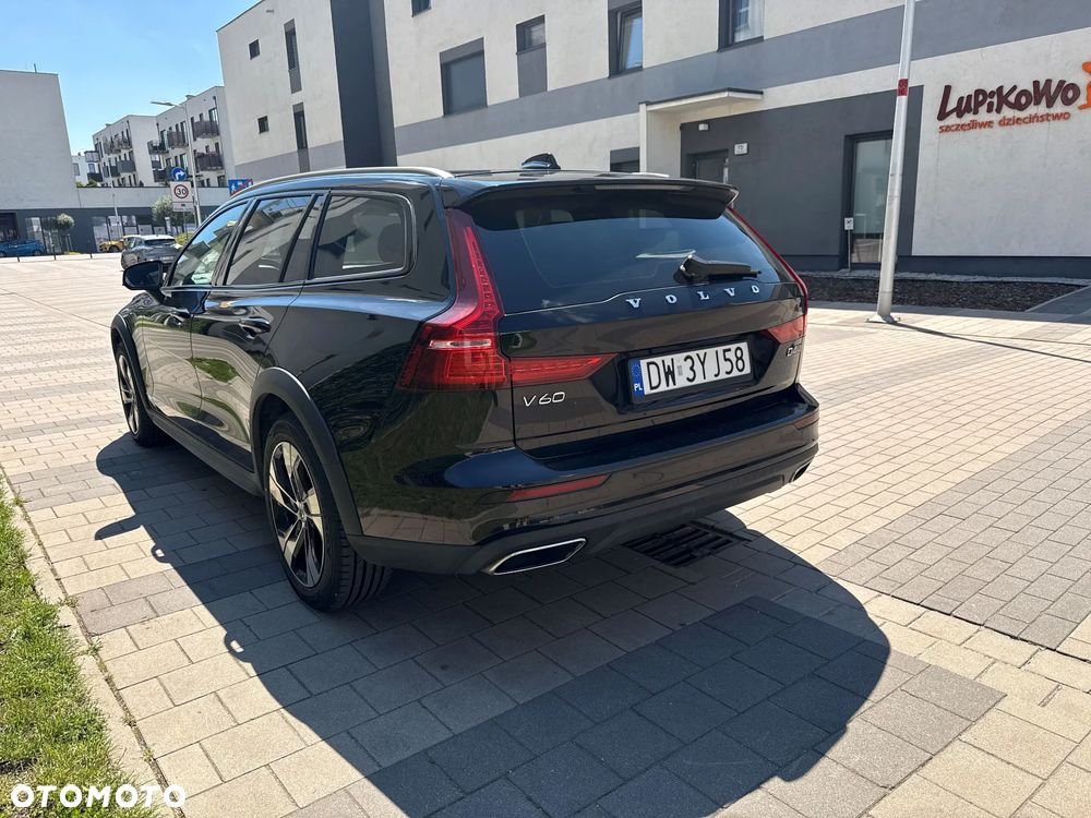 Volvo V60 Cross Country D4 AWD - 6