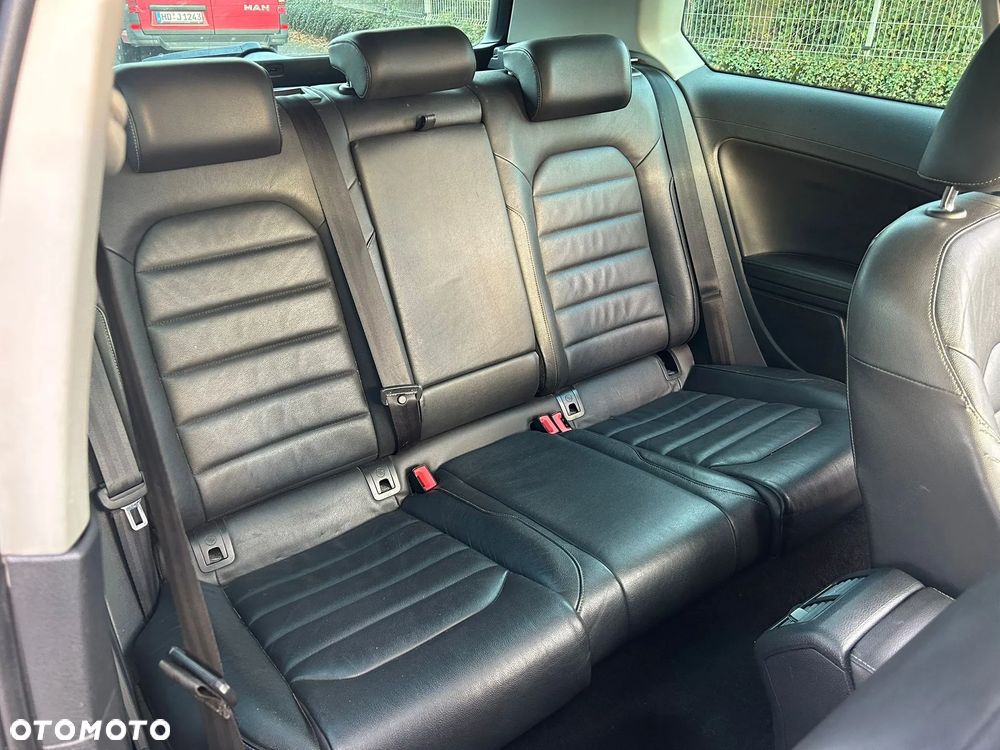 Volkswagen Golf 2.0 TDI BMT Highline DSG - 8