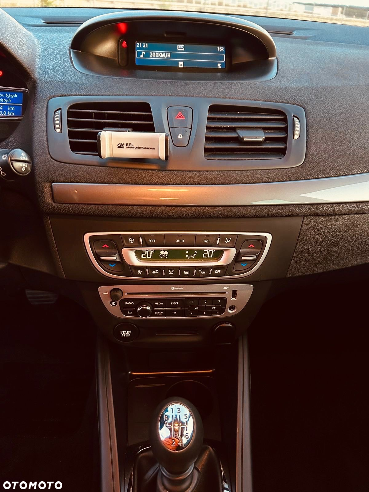 Renault Megane 1.6 16V Limited - 8