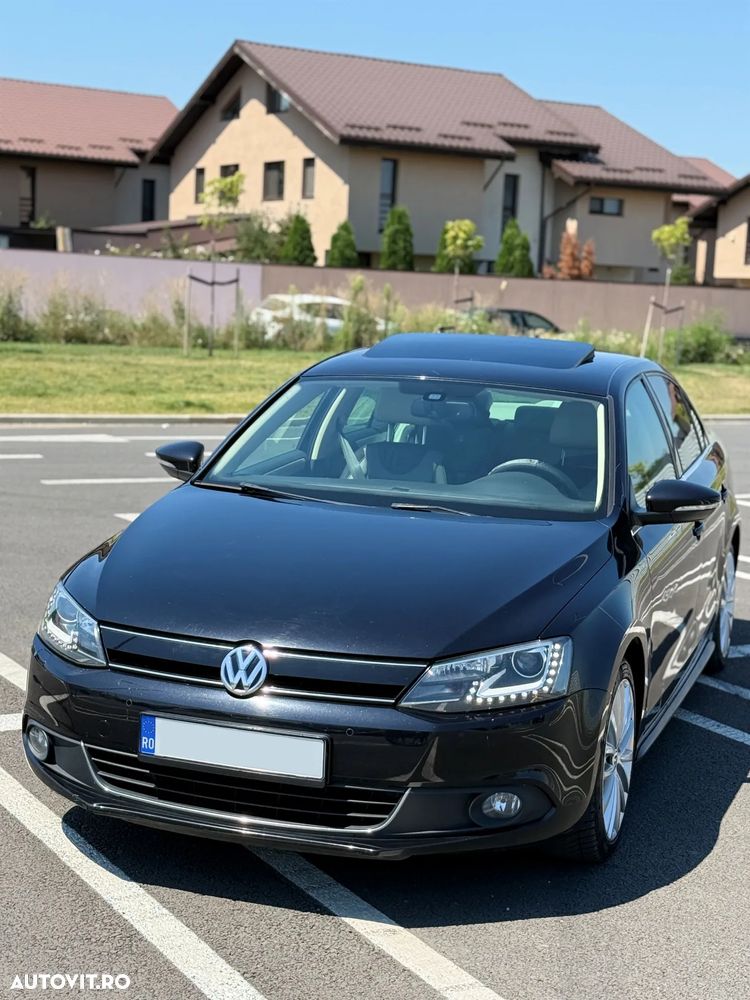 Volkswagen Jetta - 13