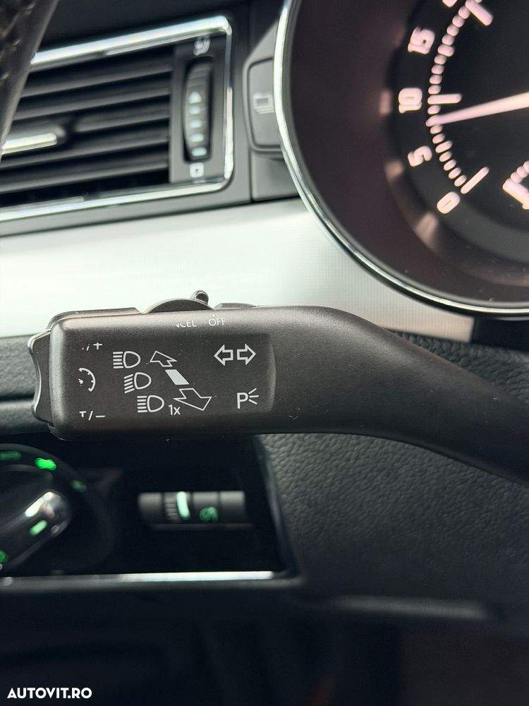 Skoda Superb Combi 1.6 TDI Green tec Exclusive - 30