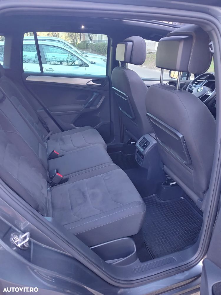 Volkswagen Tiguan - 14