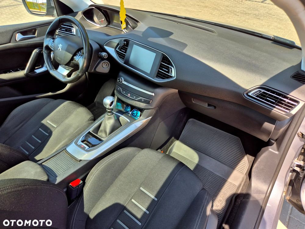 Peugeot 308 BlueHDi 120 Stop & Start Allure - 20