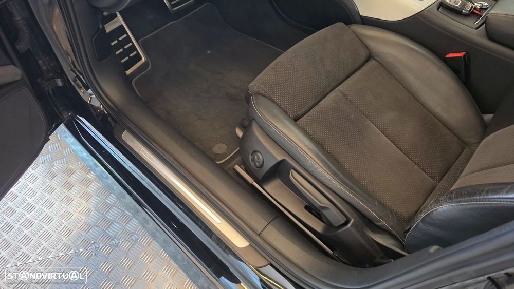 Audi A6 Avant 2.0 TDi quattro S-line S tronic - 40
