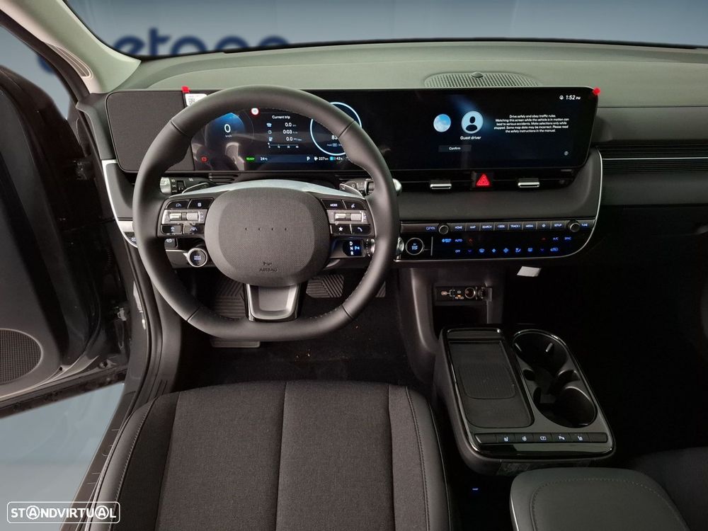 Hyundai IONIQ 84 kWh Premium Plus — fotografia 13