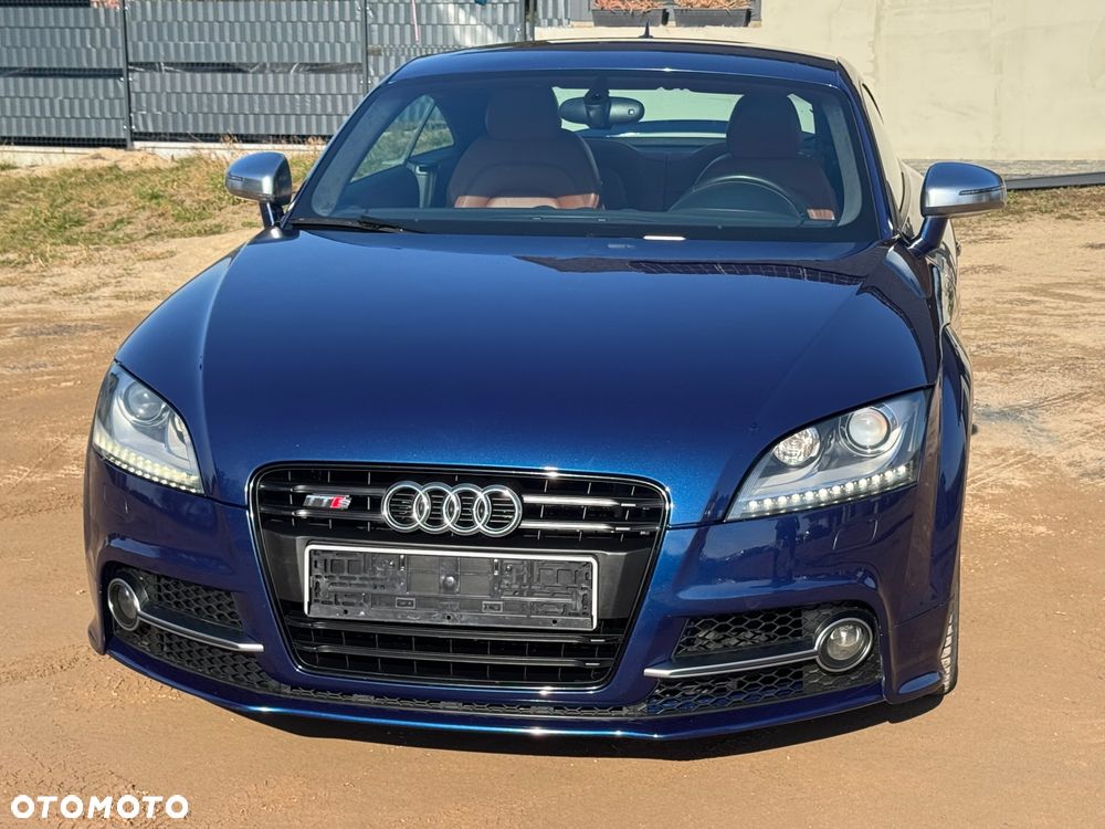 Audi TT S Coupé - 2
