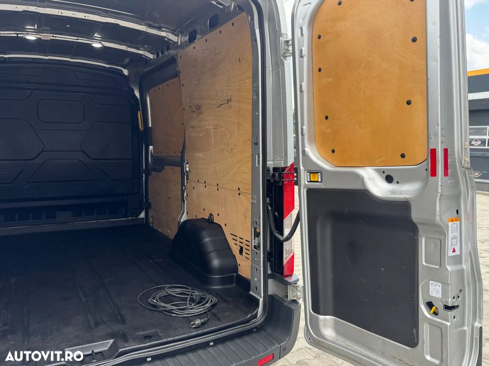 Ford Transit L2H3 - 24