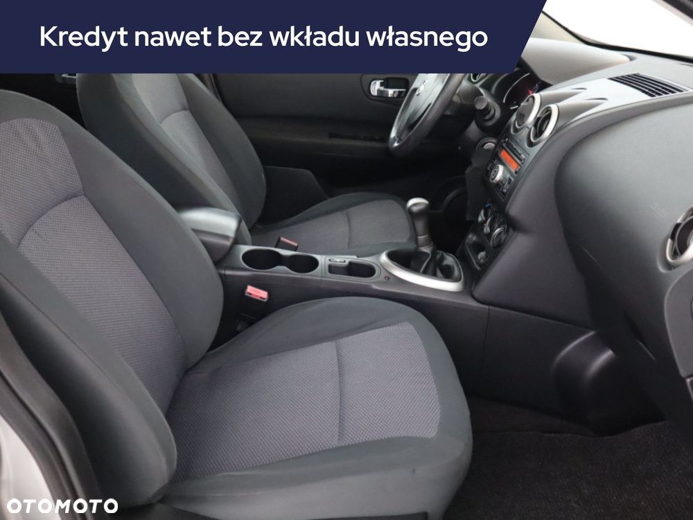 Nissan Qashqai - 11