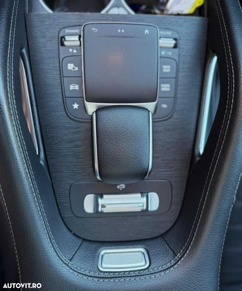 Mercedes-Benz GLE - 28