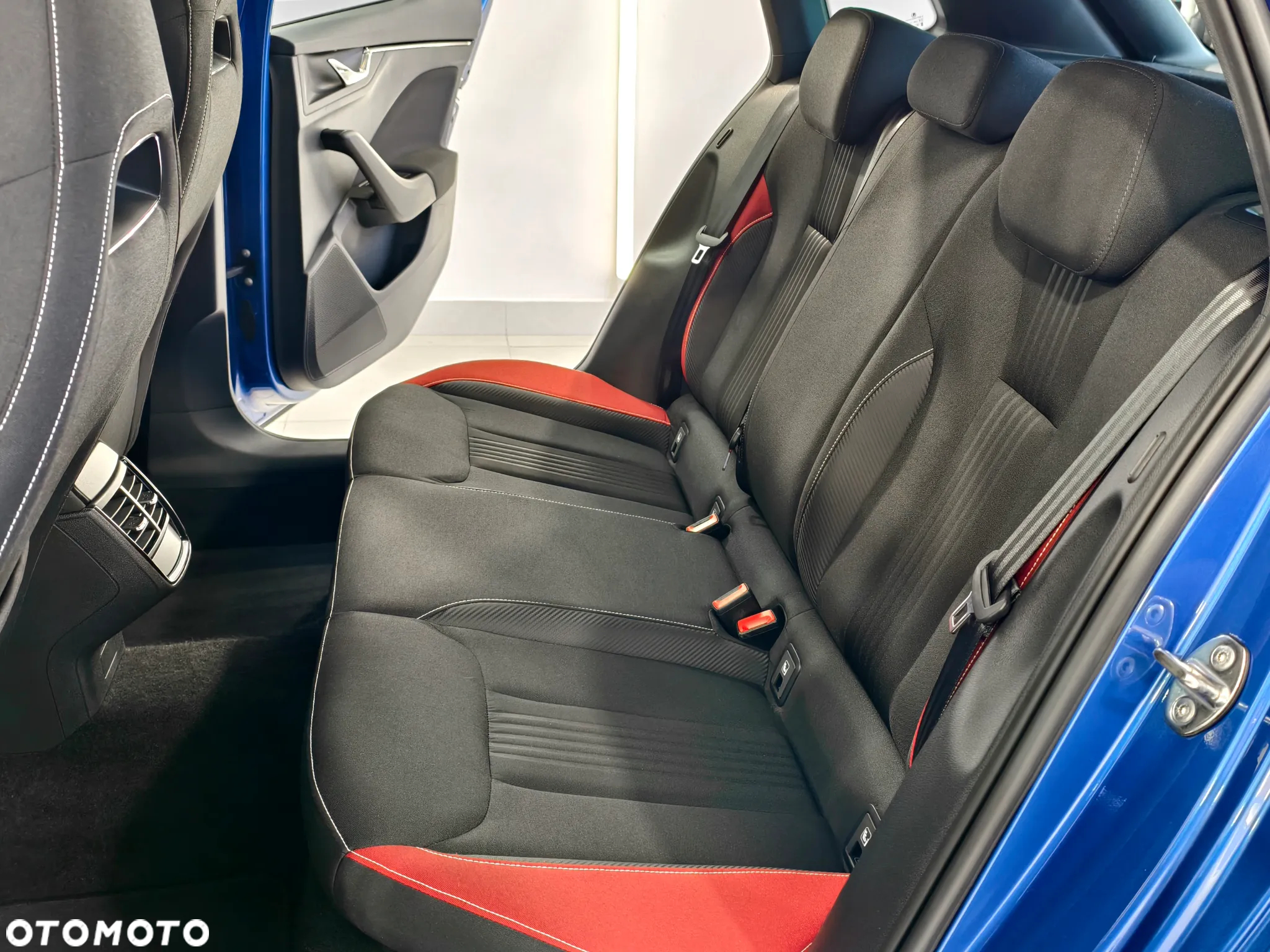 Skoda Kamiq 1.5 TSI Monte Carlo DSG - 14