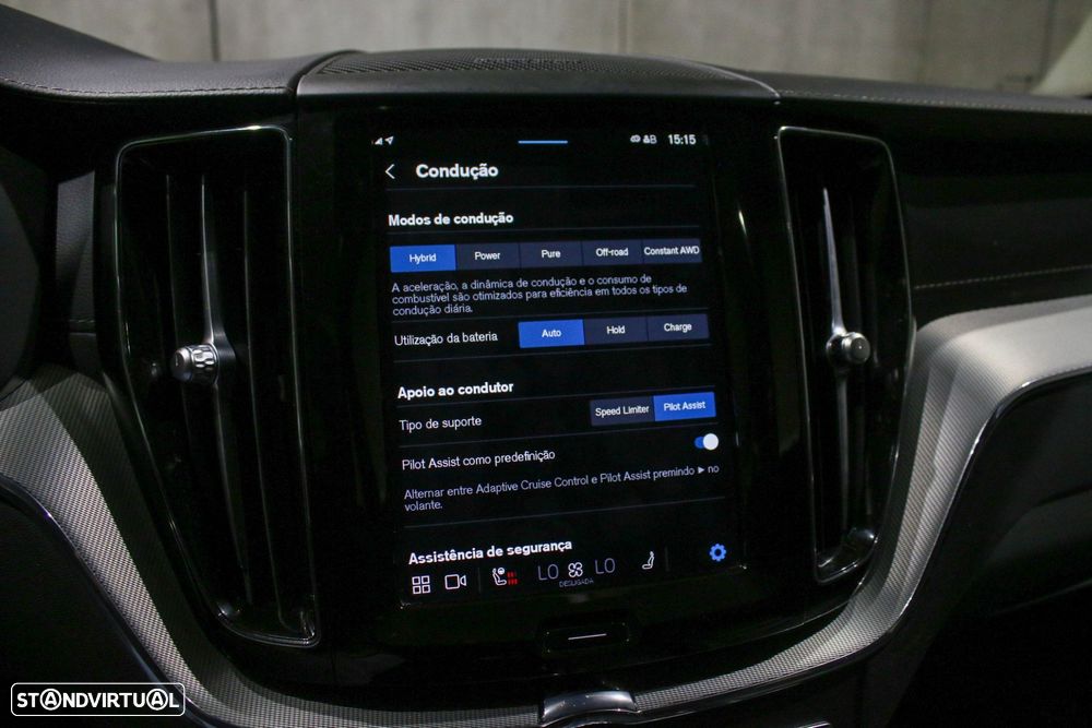 Volvo XC 60 2.0 T6 PHEV Plus Dark AWD - 22