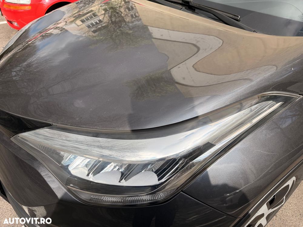 Toyota C-HR 1.8 HSD 4x2 CVT C-ult LED - 6