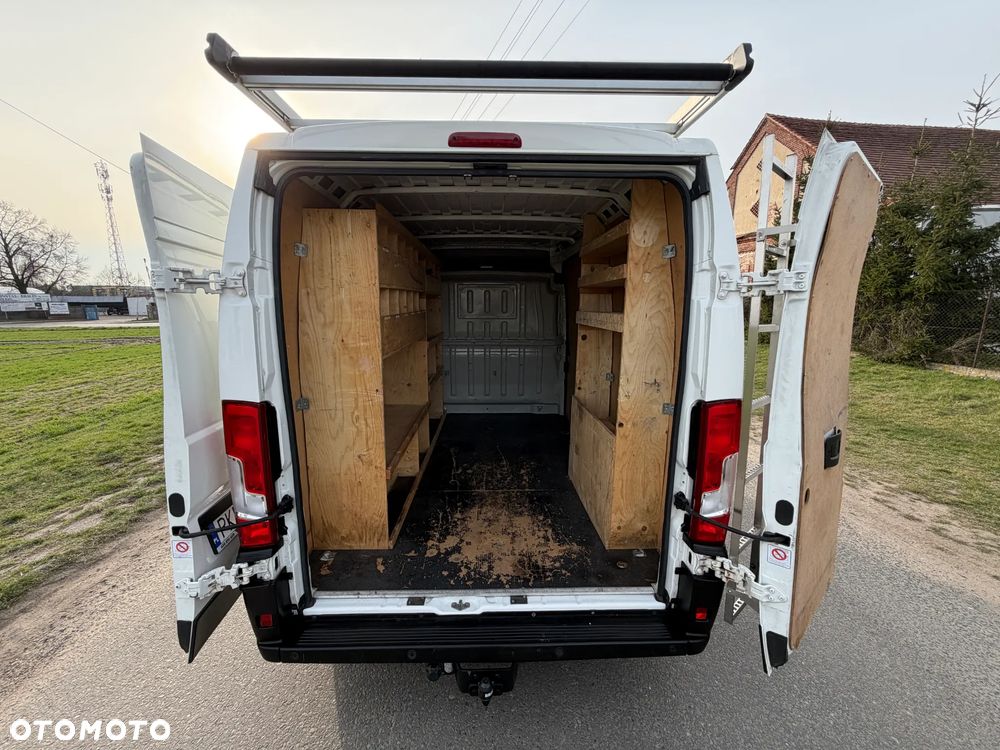 Peugeot Boxer * 2.0 / 130KM * L2H2 * Furgon / Blaszak * Średni / Podwyższany * - 23