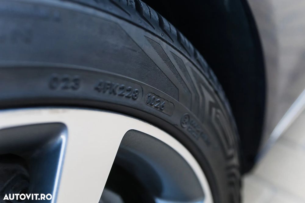 Mercedes-Benz C 350 e 7G-TRONIC Avantgarde - 35