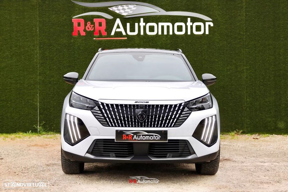 Peugeot 2008 1.2 PureTech GT EAT8 - 4