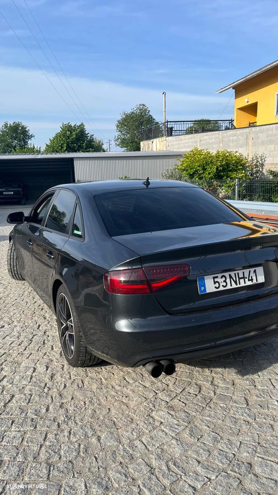Audi A4 2.0 TDI multitronic Advance - 10