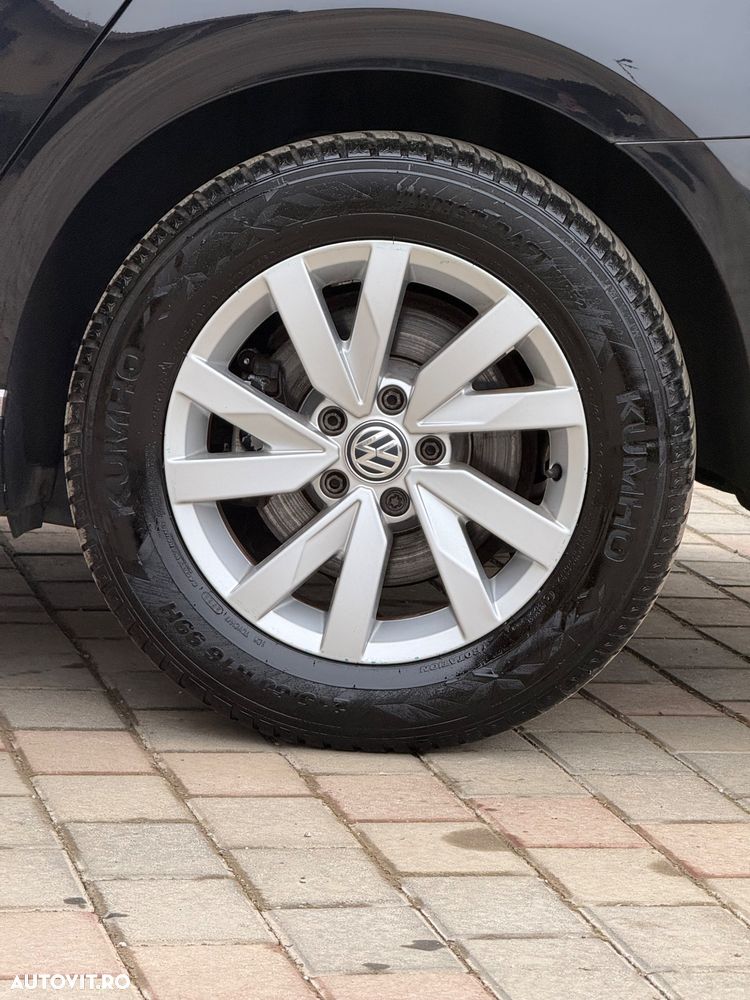 Volkswagen Passat 2.0 TDI DSG Highline - 22