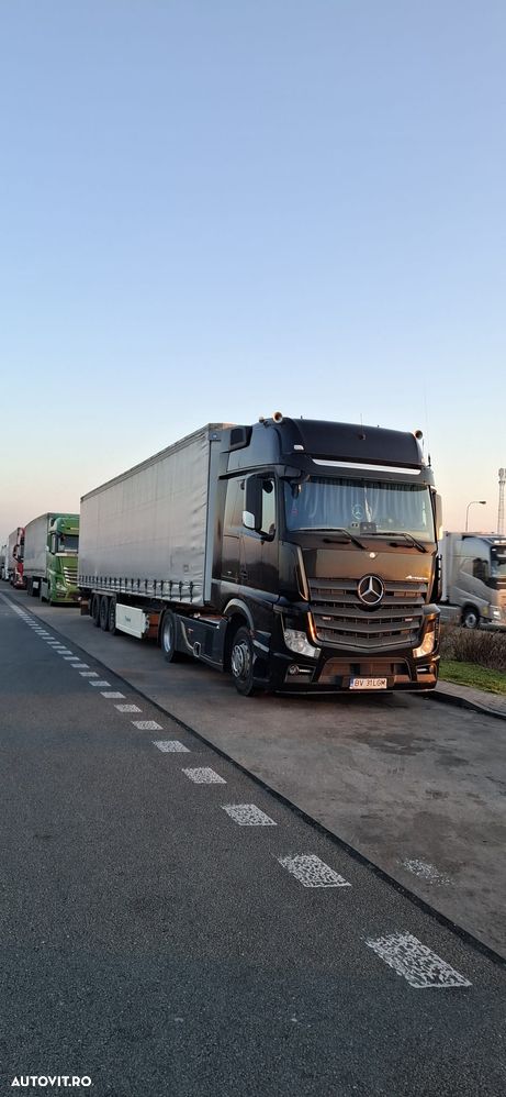 Mercedes-Benz Actros - 16