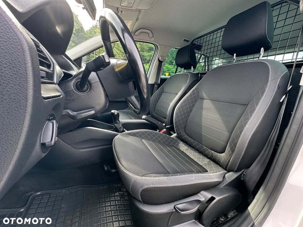 Skoda Fabia 1.0 Ambition - 10