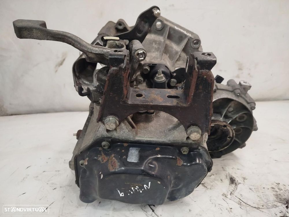 Caixa de velocidades manual VOLKSWAGEN Polo (9N) - 2