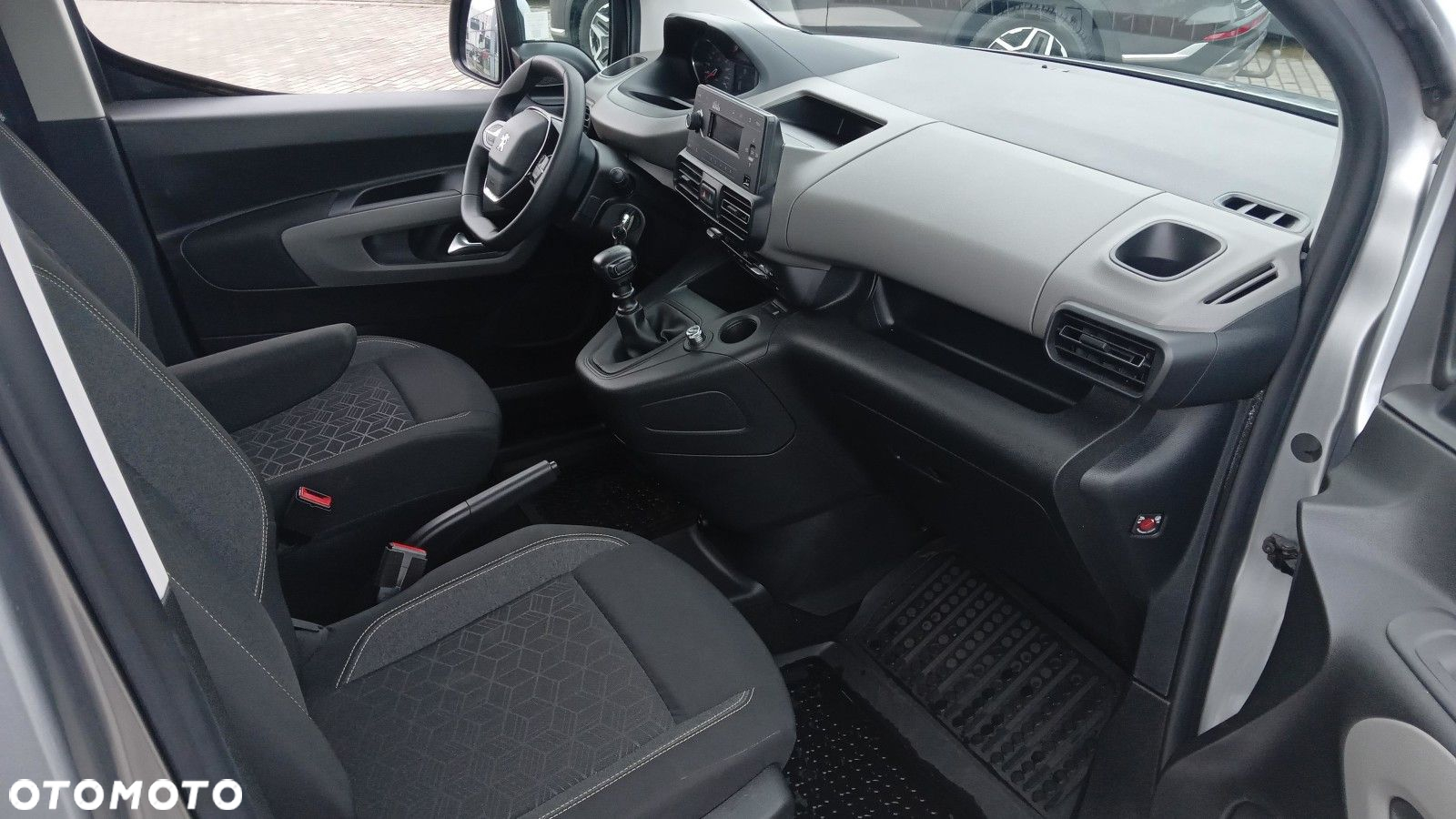 Peugeot Rifter Long 1.2 PureTech Active Pack S&S - 21