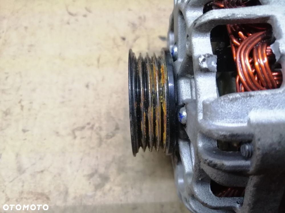 Kia Picanto 1.1 alternator - 2