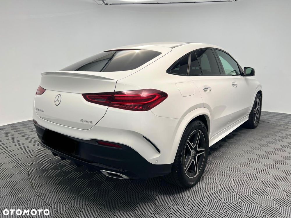 Mercedes-Benz GLE 300 d mHEV 4-Matic AMG Line - 6