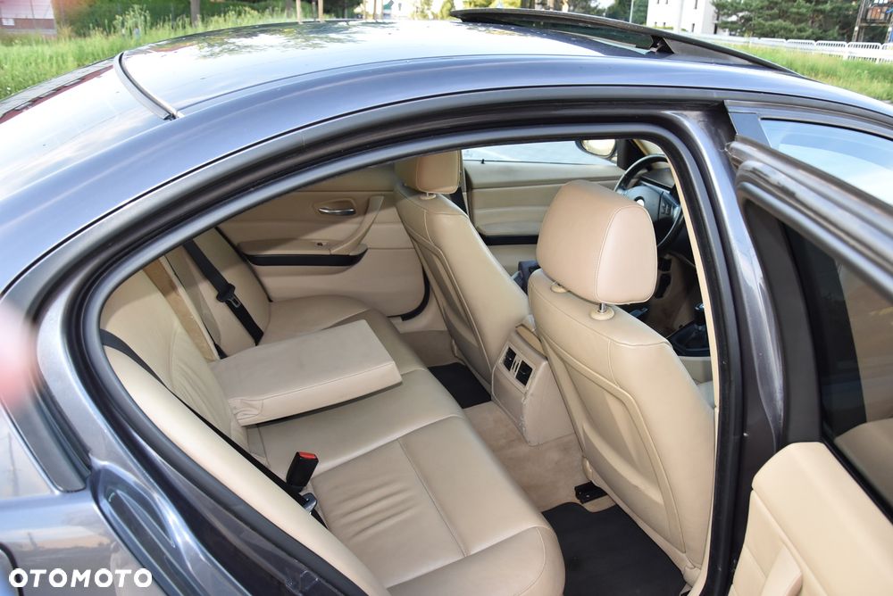 BMW Seria 3 - 7