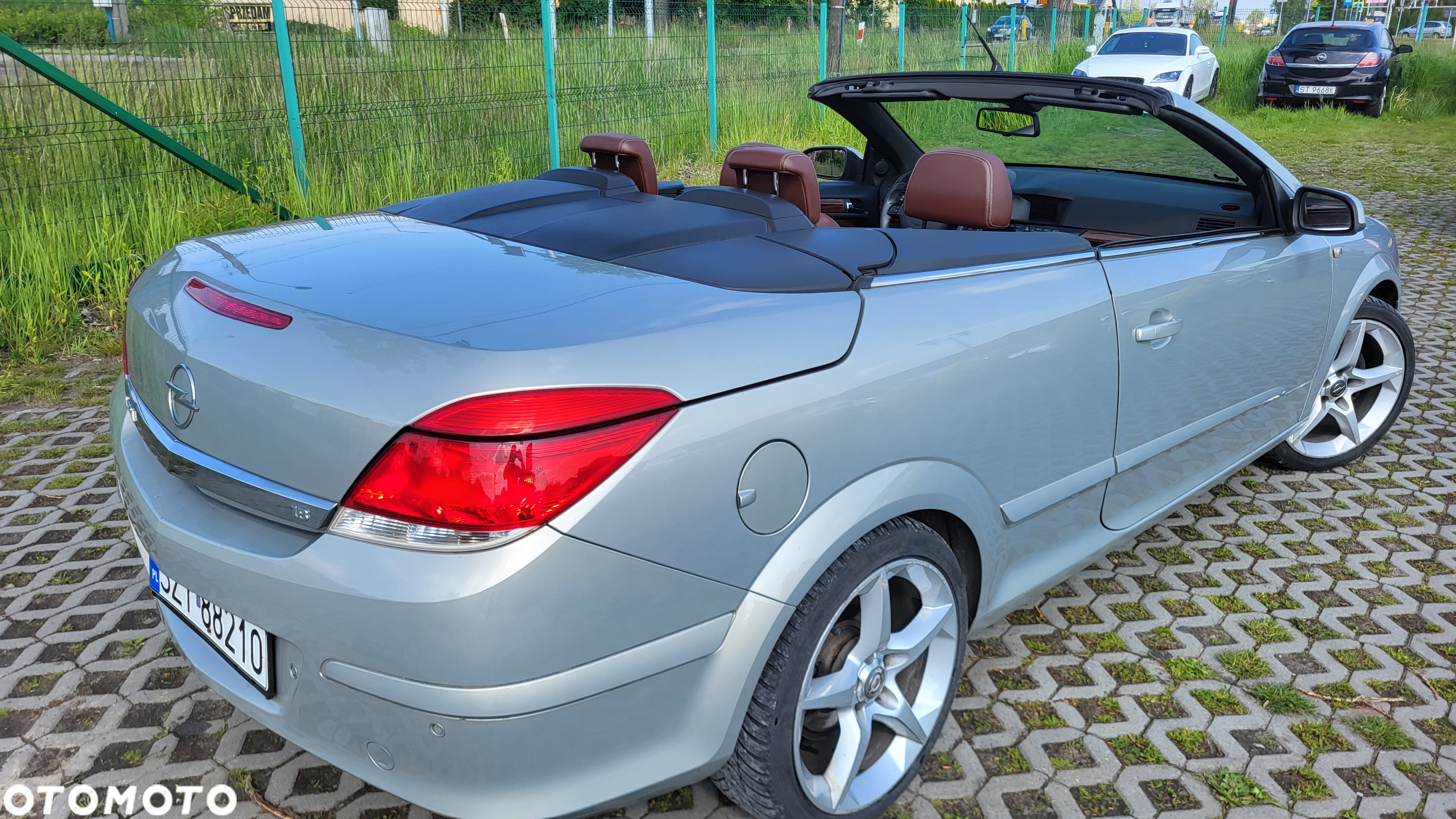 Opel Astra Twin Top 1.8 Cosmo - 4