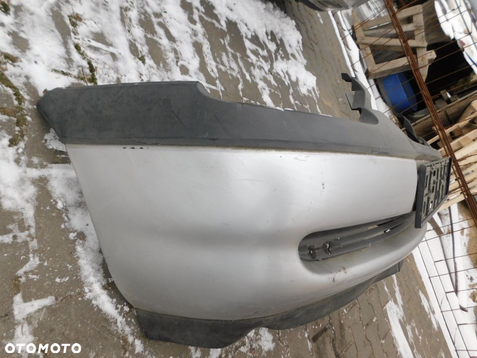 zderzak przedni przód OPEL CORSA B COMBO B Z147 - 2