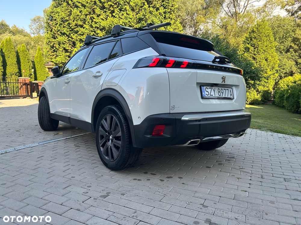Peugeot 2008 1.2 PureTech GT S&S EAT8 - 4