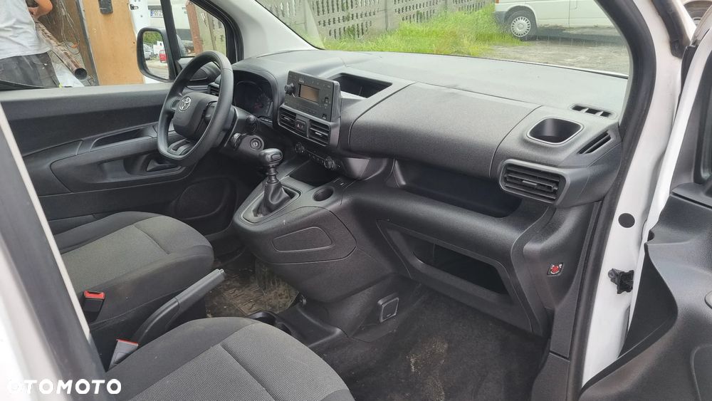 Toyota Proace City Long dluga L2 - 24