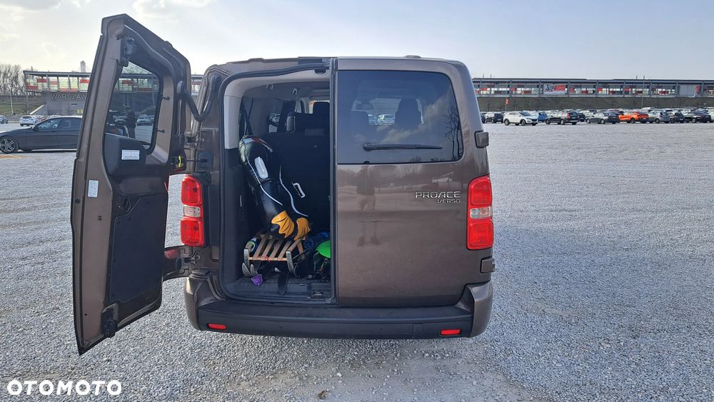 Toyota ProAce 2,0-l-D-4D L1 (8-Si.) Verso Family Comfort - 17