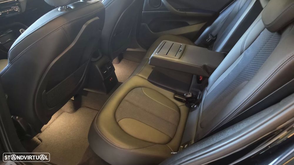 BMW X2 16 d sDrive Auto X Pack M - 50