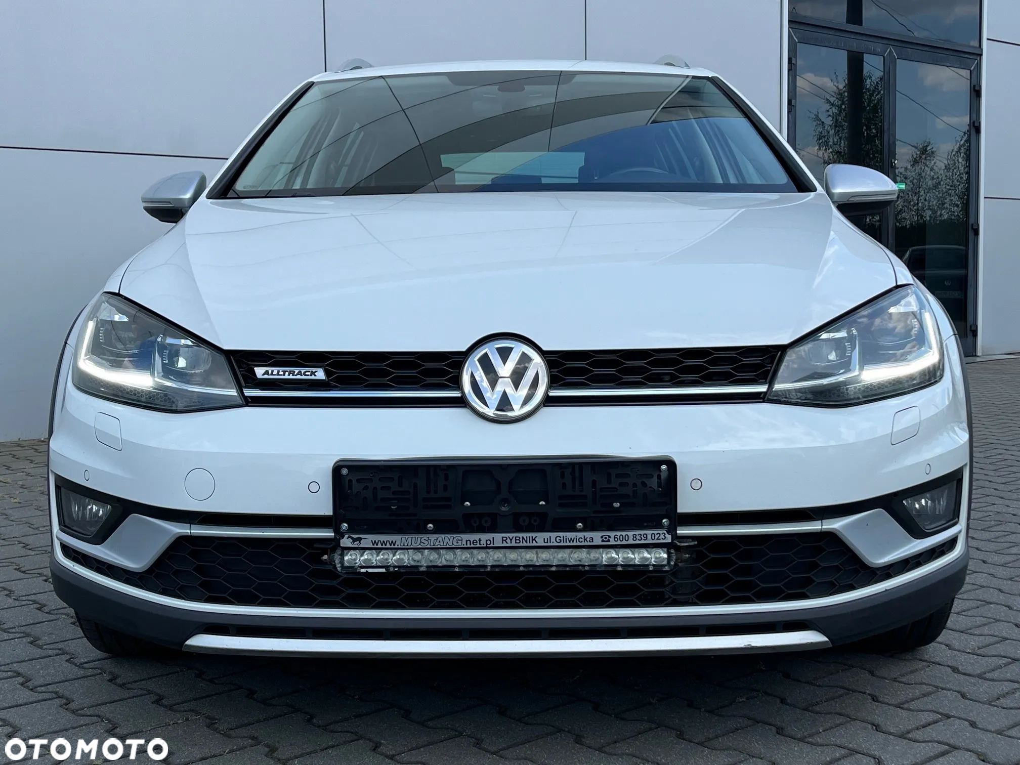 Volkswagen Golf Alltrack 2.0 TDI BMT 4Mot DSG - 4