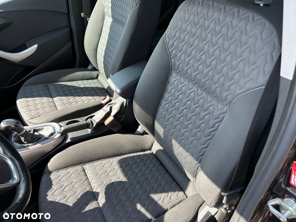 Opel Astra 1.4 Turbo Active - 11