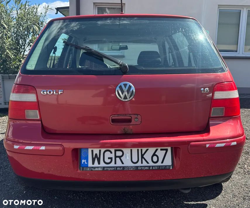 Volkswagen Golf 1.6 Comfortline - 5