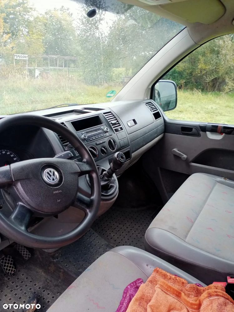 Volkswagen Transporter T5 TDI L1H1 - 2