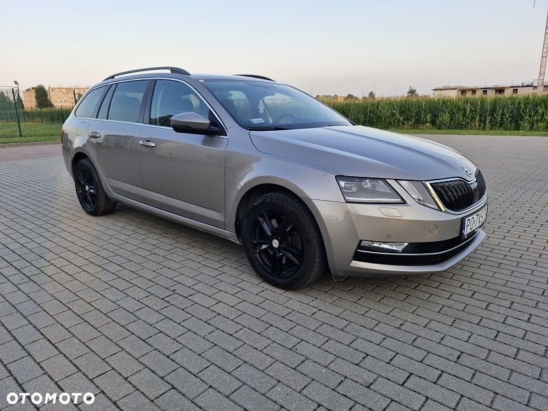 Skoda Octavia 2.0 TDI 4x4 Style DSG - 3