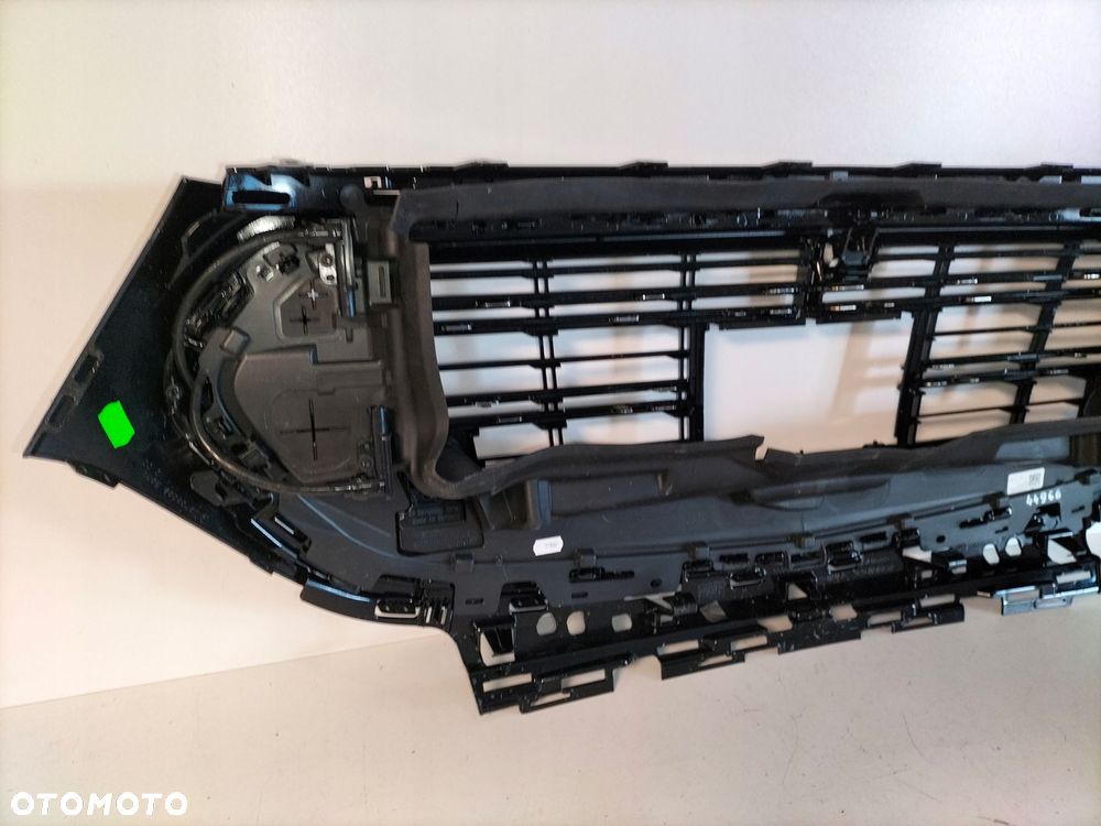 atrapa kratka grill mercedes e klasa w214 22- led - 7