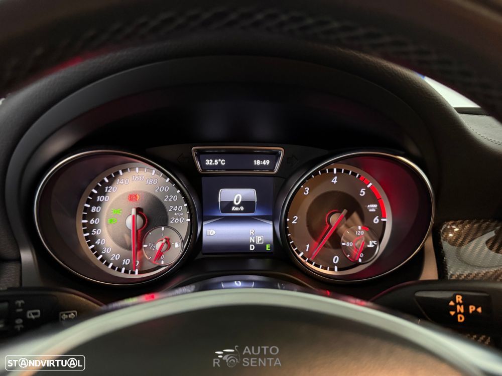 Mercedes-Benz GLA 220 CDi AMG Line 4-Matic - 16