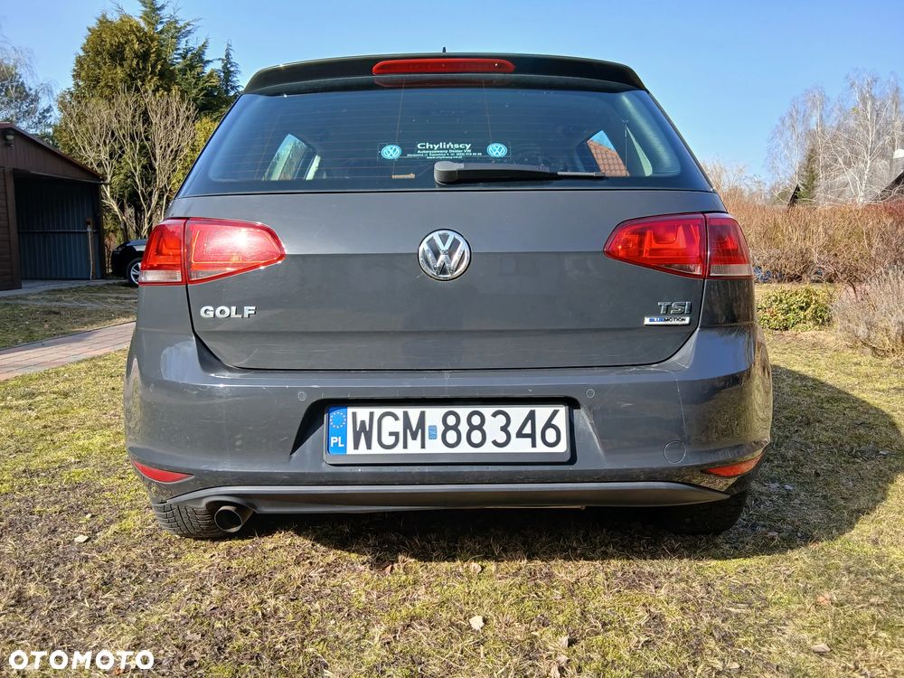 Volkswagen Golf - 8