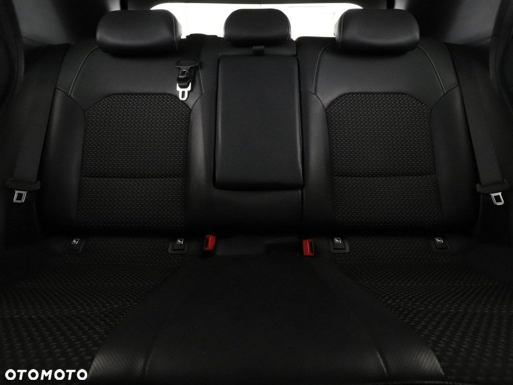 Kia XCeed 1.0 T-GDI L - 18